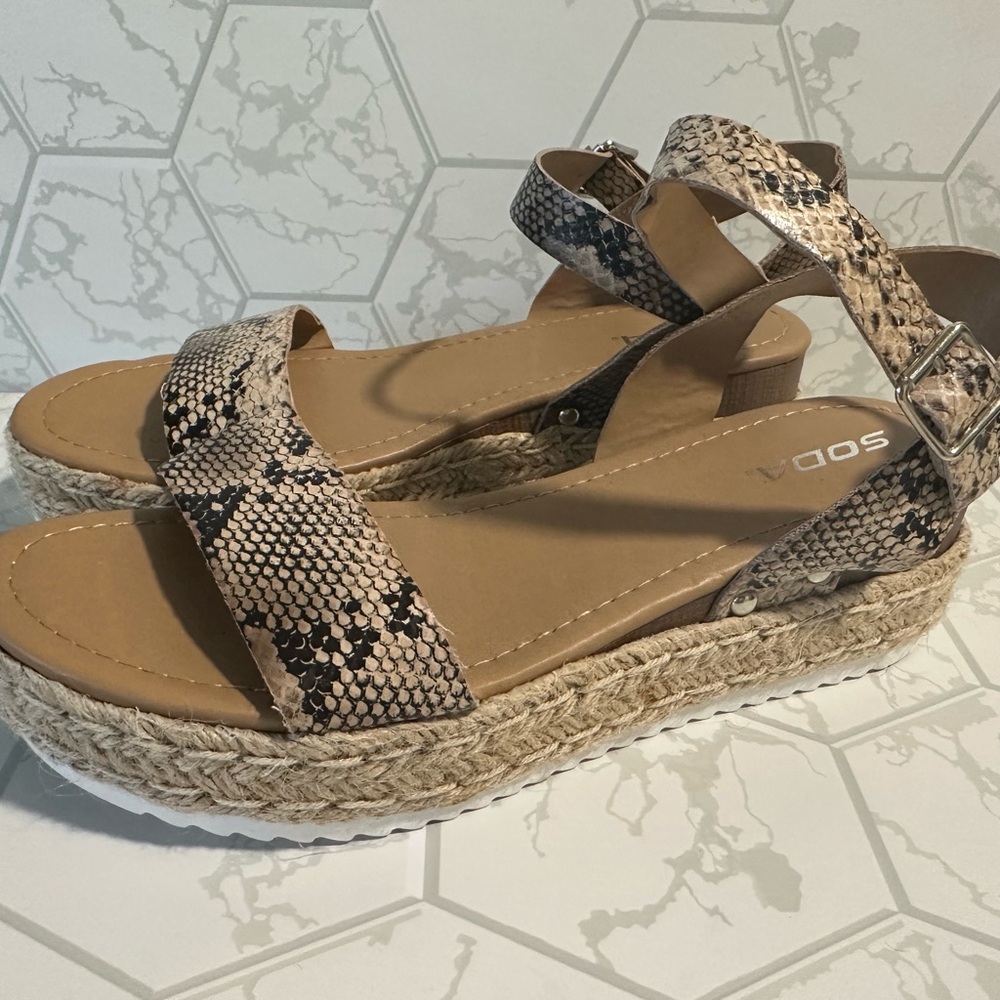 Soda Women's Beige Snake Print Espadrille Sandals